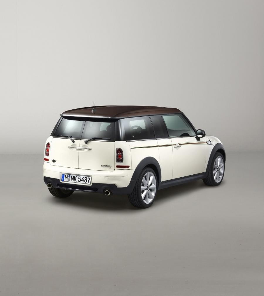 Mini Cooper Clubman S Hyde Park 2012 года  (фото 11 из 15)